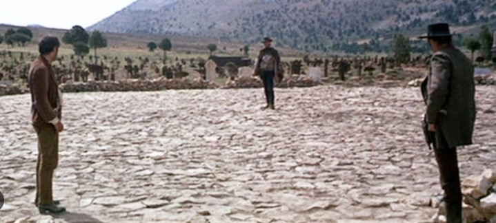 석양의 무법자 영화 3인 대결 장면 묘지 결투 클린트 이스트우드 리 밴 클리프 일라이 왈라치 1966년 세르지오 레오네 감독 스파게티 웨스턴 최고 명장면