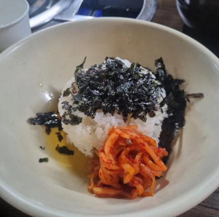 양주 밀밭칼국수 무채비빔밥 이미지