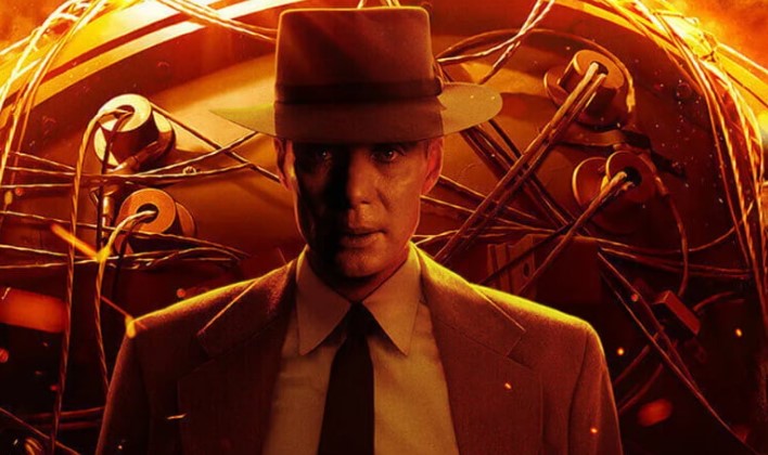 오펜하이머 결말 해석 - 킬리언 머피가 연기한 오펜하이머가 원자폭탄 폭발을 배경으로 서 있는 공식 포스터