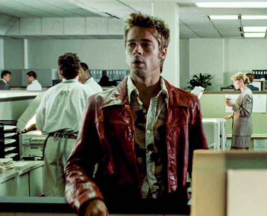 파이트 클럽 1프레임 타일러 더든 서브리미널 삽입 장면 – 내레이터가 인식하기 전부터 무의식 속에 존재했던 복선