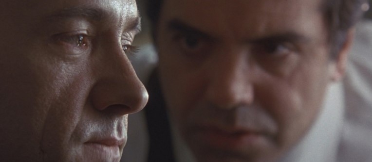 유주얼 서스펙트 버벌 킨트와 쿠얀 클로즈업 대면 - 카이저 소제 반전 심리적 맹점 장면