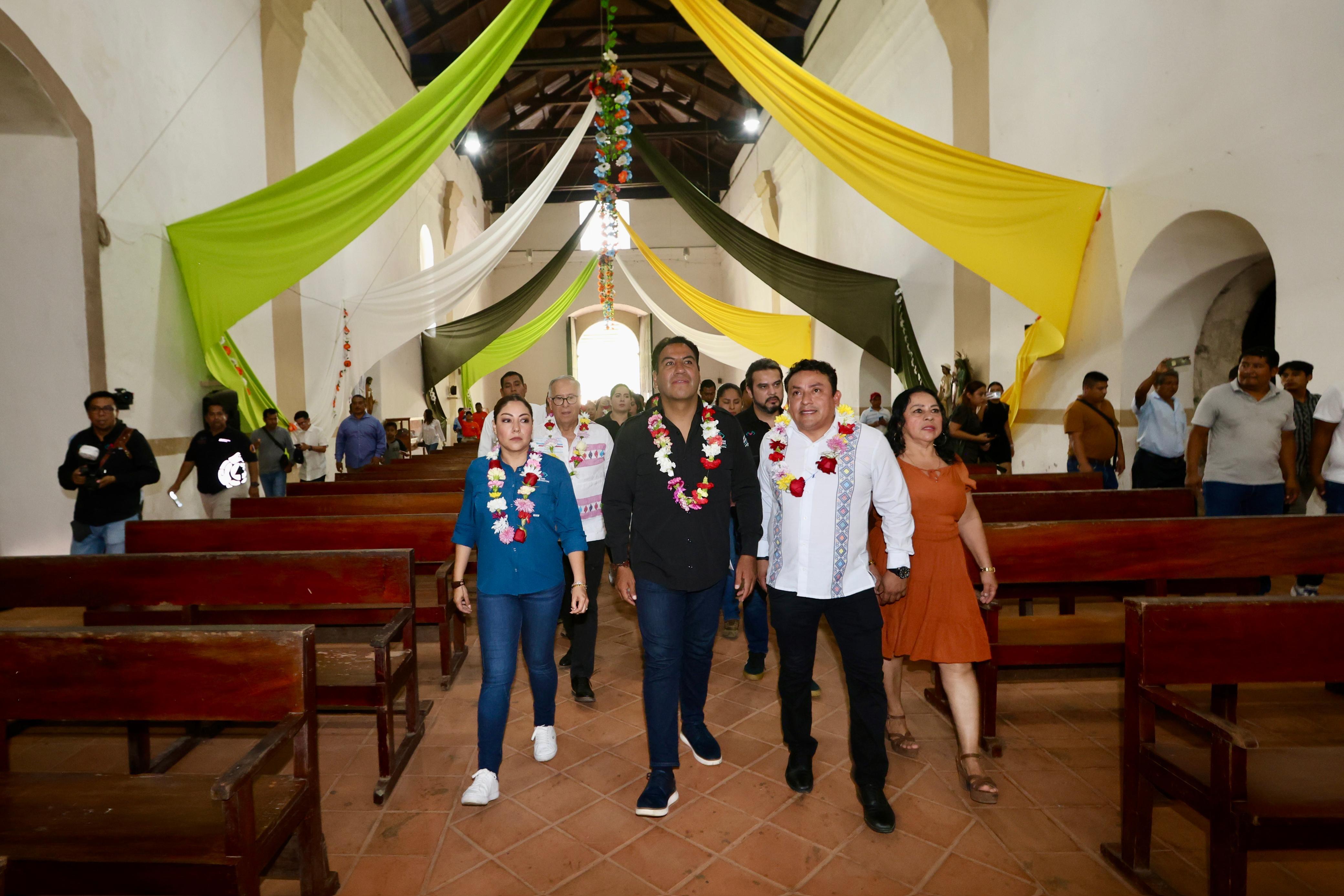 Foto de Primera visita del Gobernador a Chapultenango