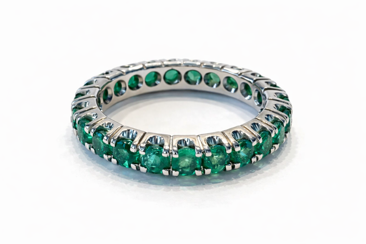 Anel de Design Exclusivo