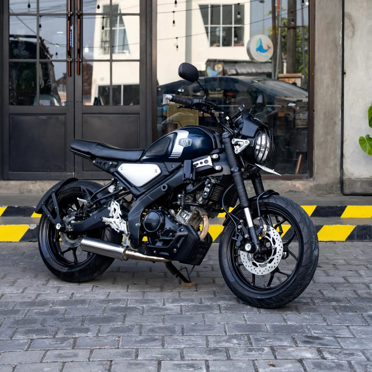 Yamaha XSR 155 Blue for rent in Canggu Bali motorbike rental photo 1