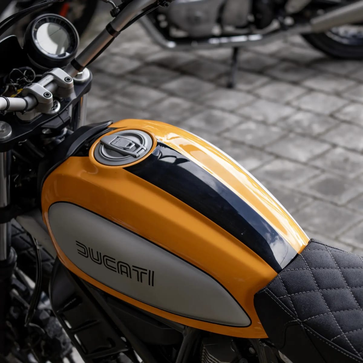 Ducati Sixty2 for rent in Canggu Bali motorbike rental photo 6