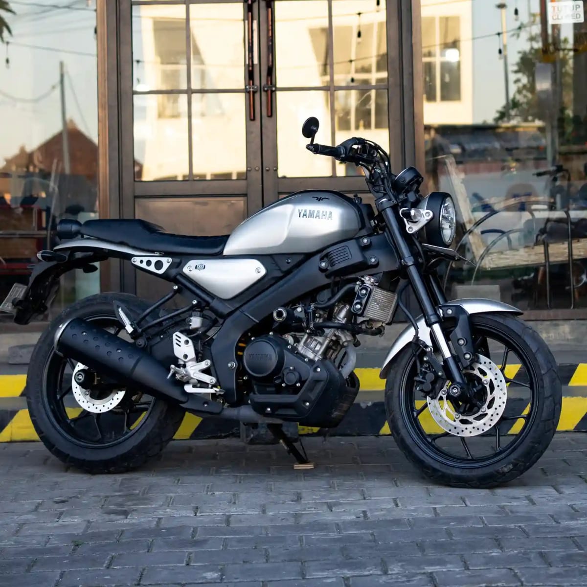 Yamaha XSR 155 Grey for rent in Canggu Bali motorbike rental photo 1