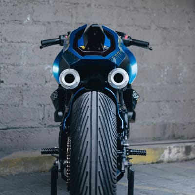 Kawasaki Cyberpunk 650CC Blue for rent in Canggu Bali gallery thumbnail 5