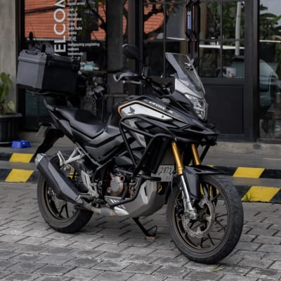 Honda CB150X Black for rent in Canggu Bali gallery thumbnail 1