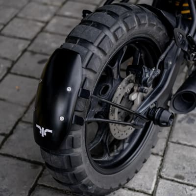 Yamaha XSR 155 Black for rent in Canggu Bali gallery thumbnail 6
