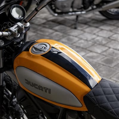 Ducati Sixty2 for rent in Canggu Bali gallery thumbnail 6