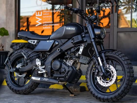 Yamaha XSR 155 Black for rent in Canggu Bali photo 1