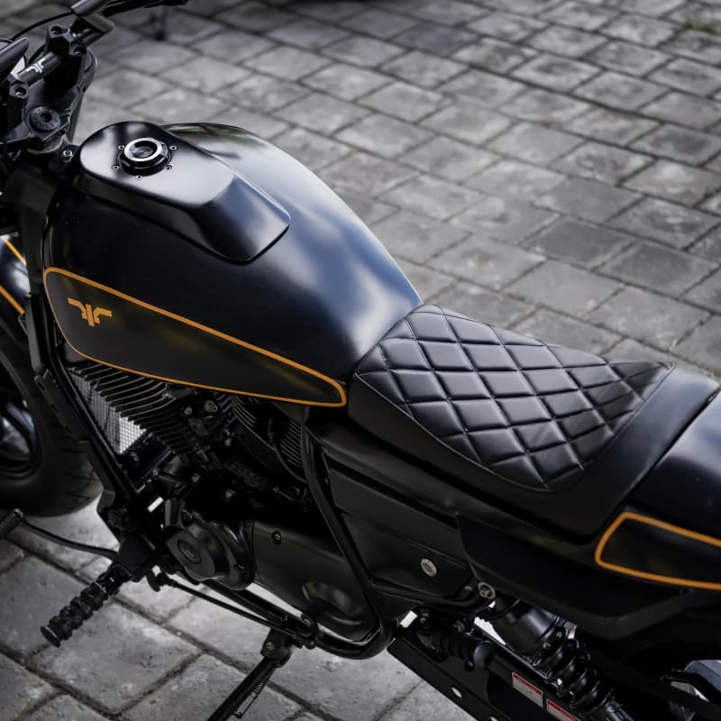 Keeway V250 FI Black for rent in Canggu Bali photo 6