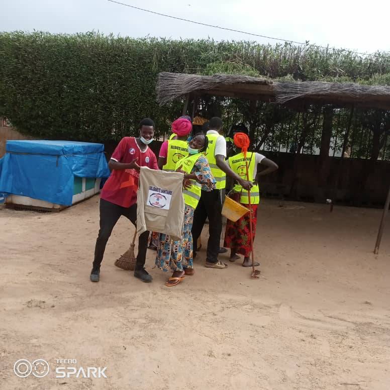 Opération de Salubrité au District Sanitaire