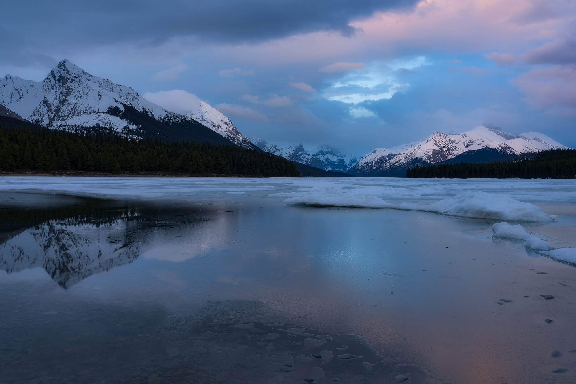 Maligne Lake Sunset