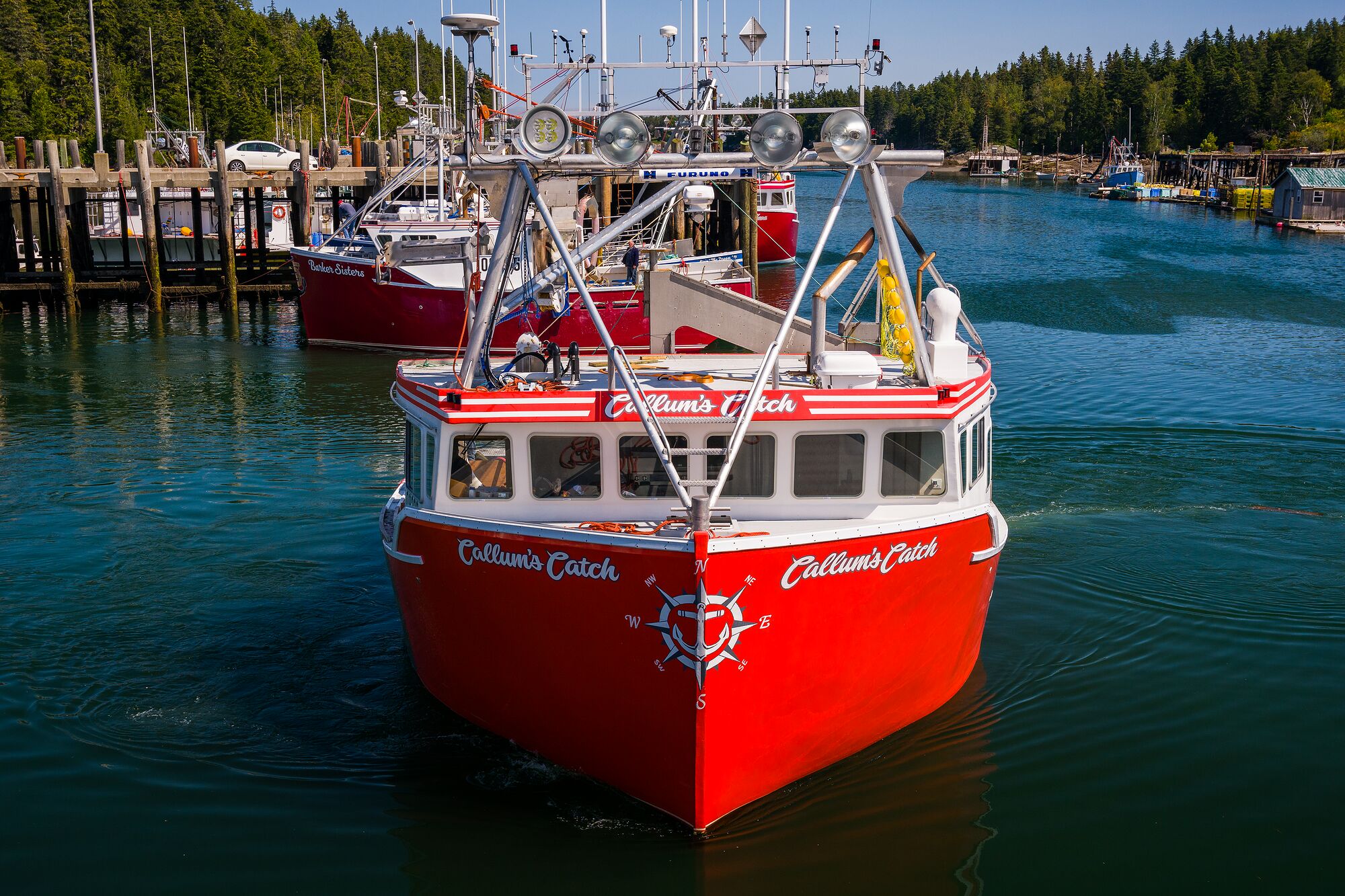 Fishing Boat in Head Harbour