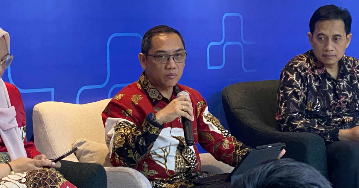 Rus ayol cunnilingus dan cums