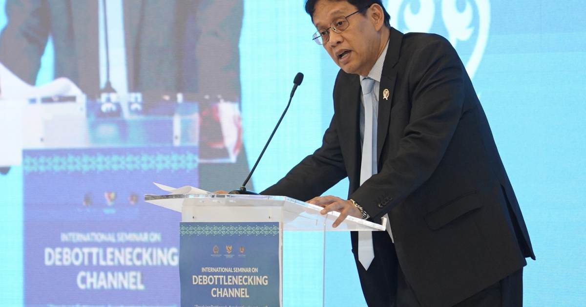 slot besar Menkeu Siapkan Stimulus Mobil Listrik dan Gaji ke-13 di Kuartal II-2026