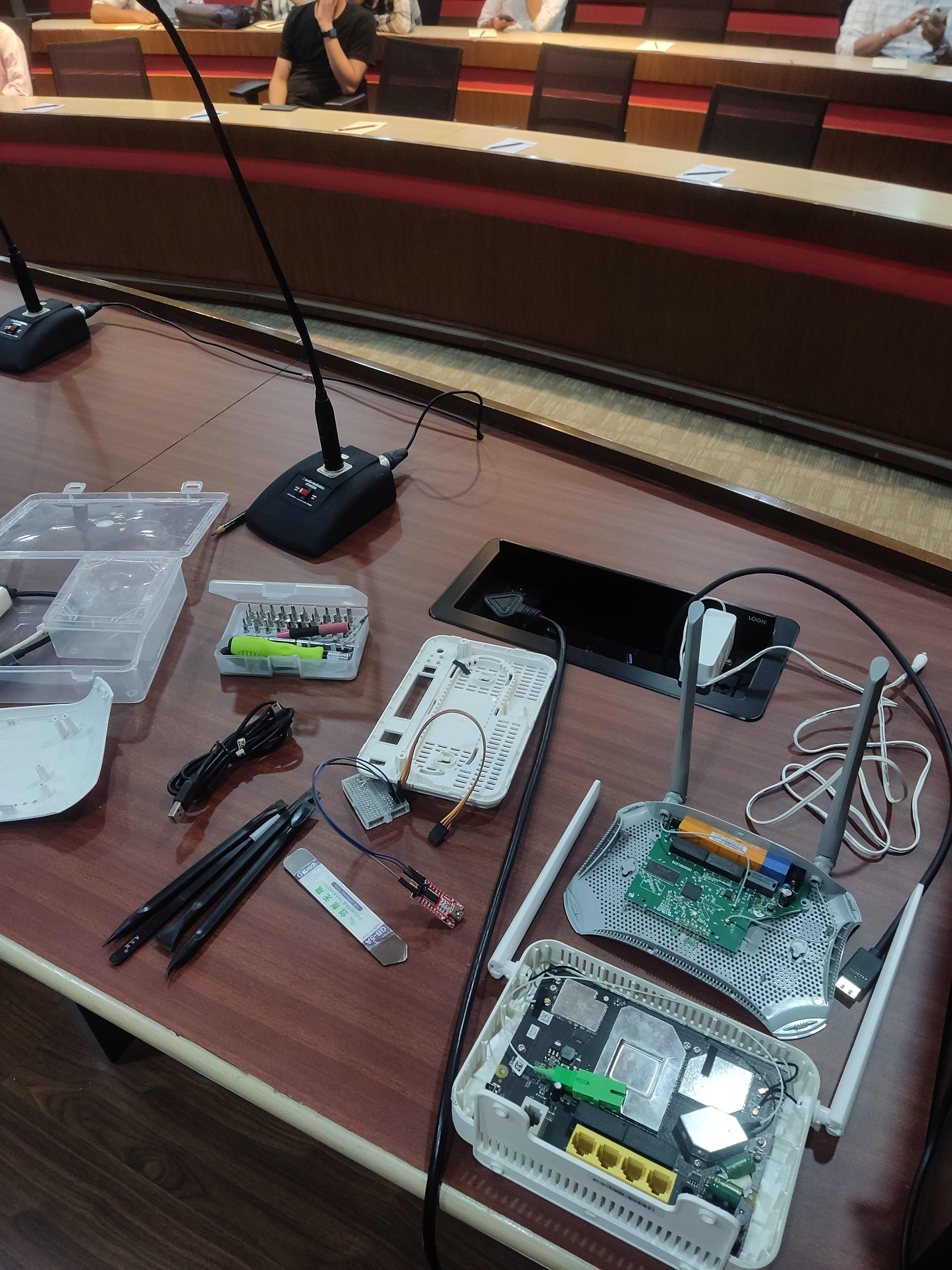 Router Hacking & Firmware Extraction - Img 20240921 104843
