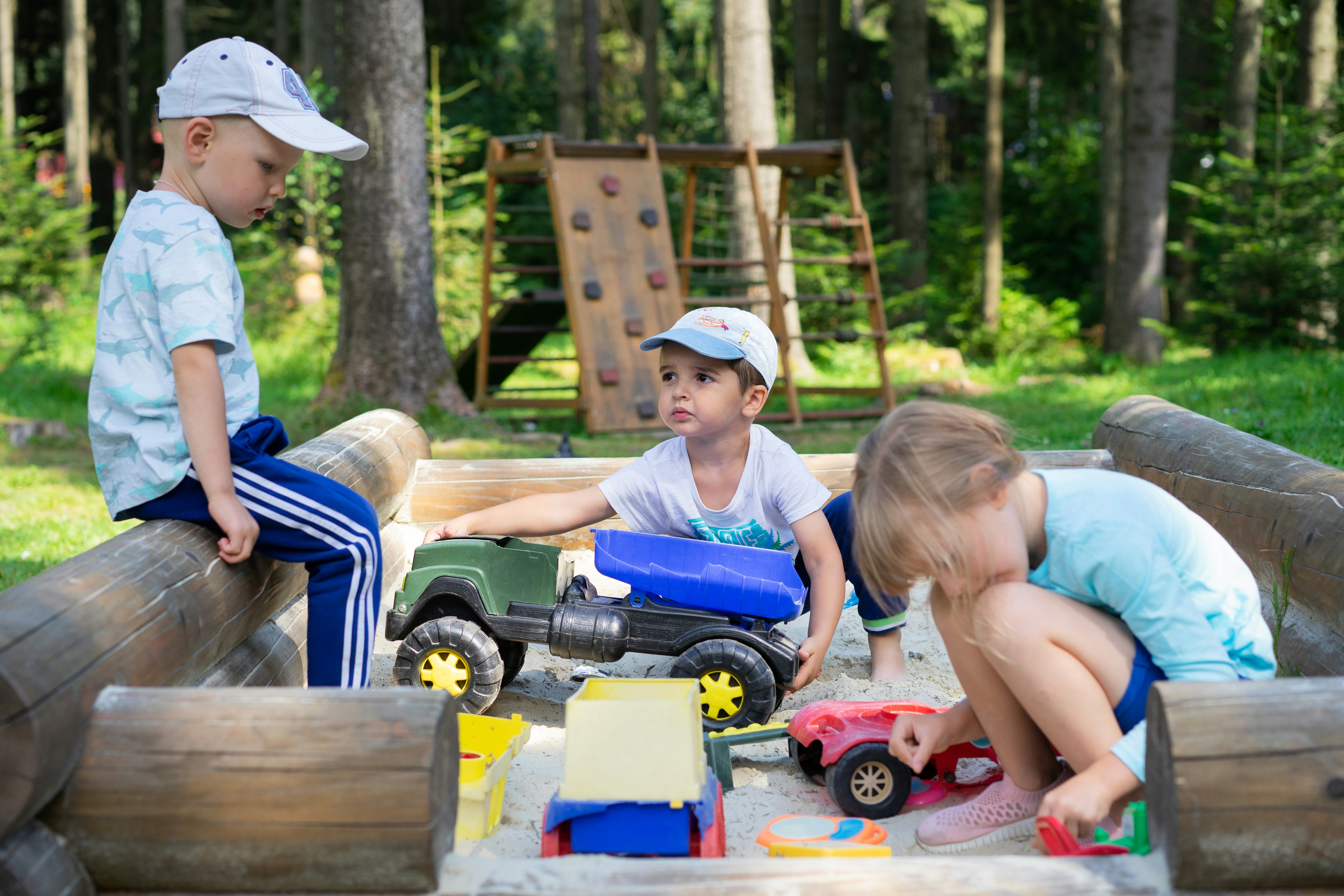 Outdoor play on ADHD management