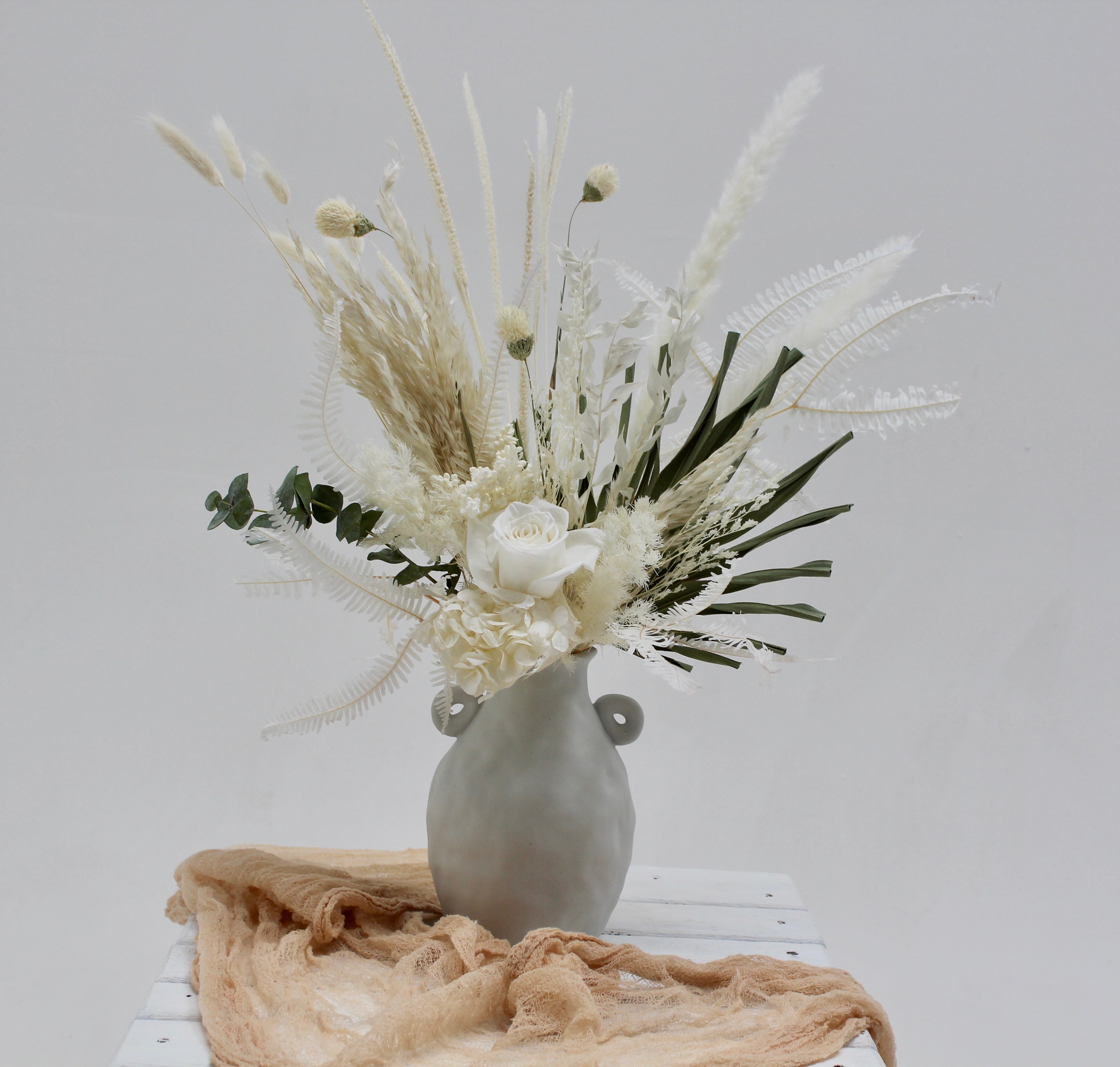 White Sand Moon Vase
