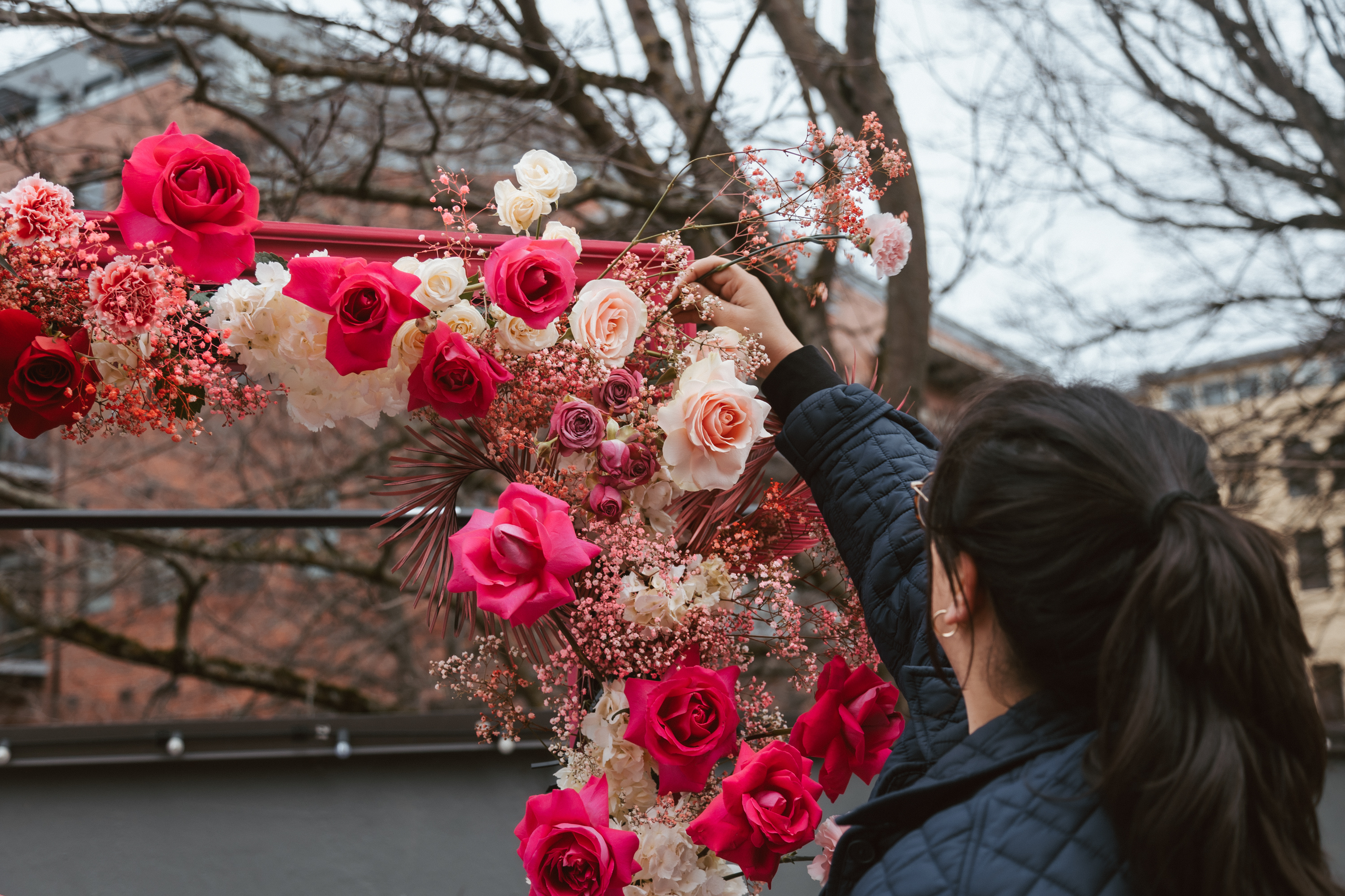 Maya arranging our flower flash