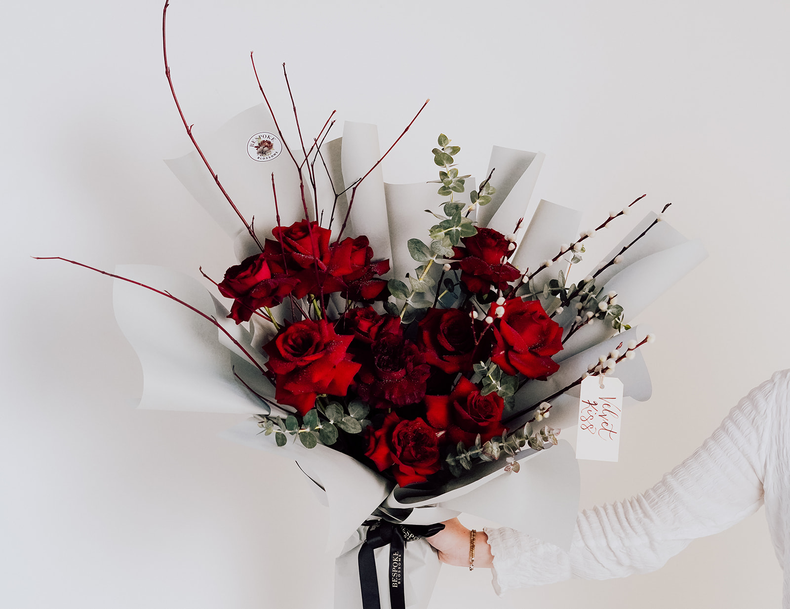 Velvet Kiss: 12 Long-Stem Red Roses