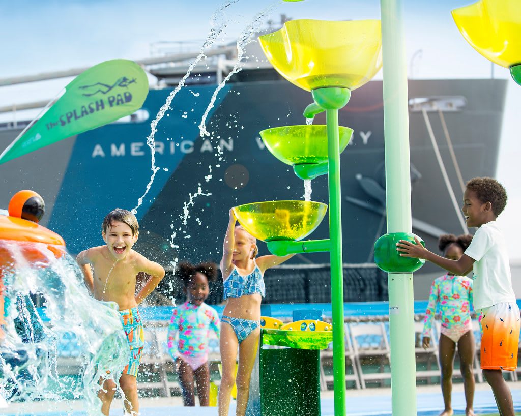 FloridaAquarium Splash Pad AOB Travel