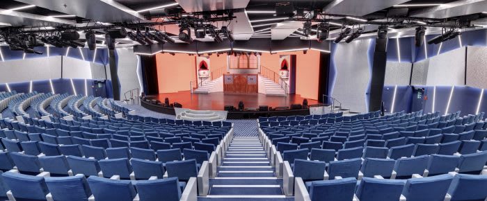 "mscgrandiosa__85D4201_theatre_la_comedie.jpg"