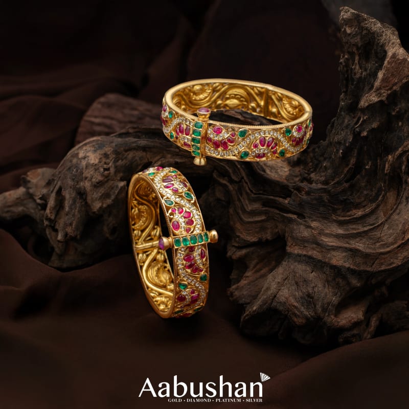 Gold Bangles Set III 1