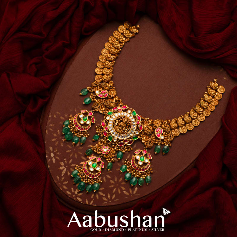 Gold Necklace VI 1