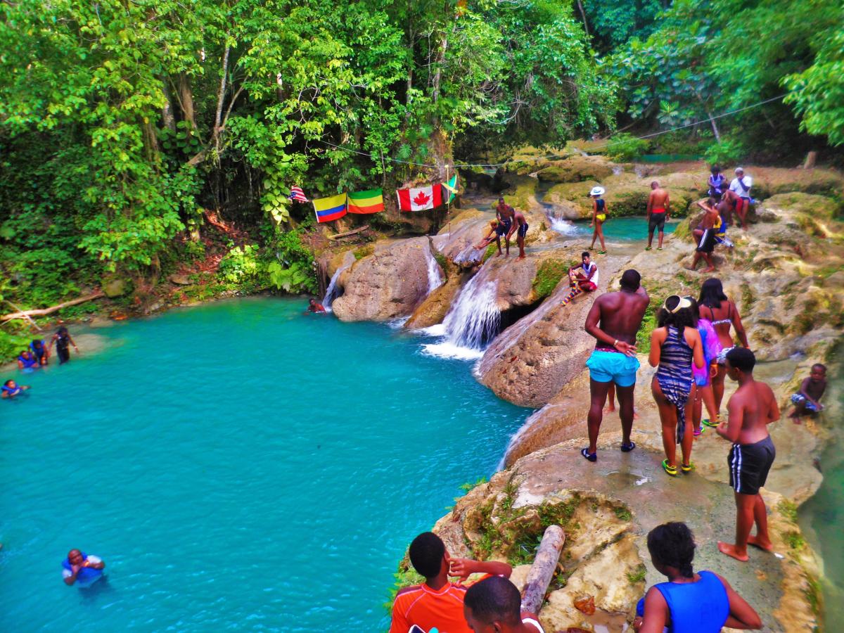Blue Hole Adventure detail 1