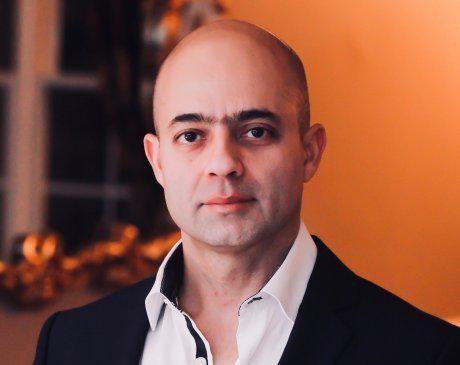 Dr. Amirreza Rafaat, DDS