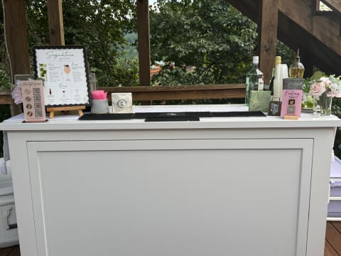 Blush and Bourbon Bar Co. photo 5
