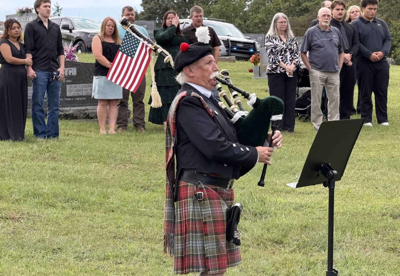 Bagpipes on The Mountains photo 1