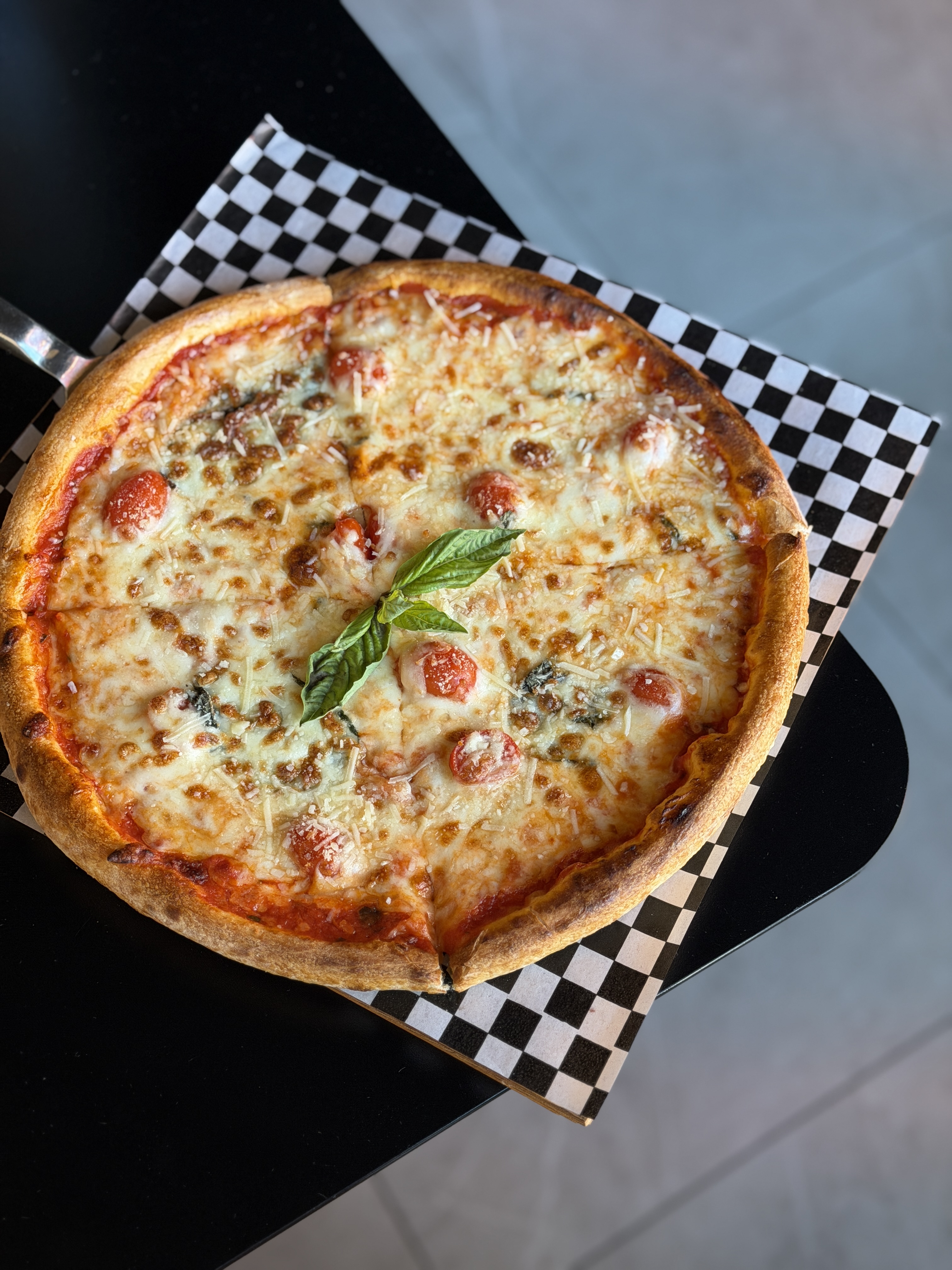 MARGHERITA EXTRA Pizza