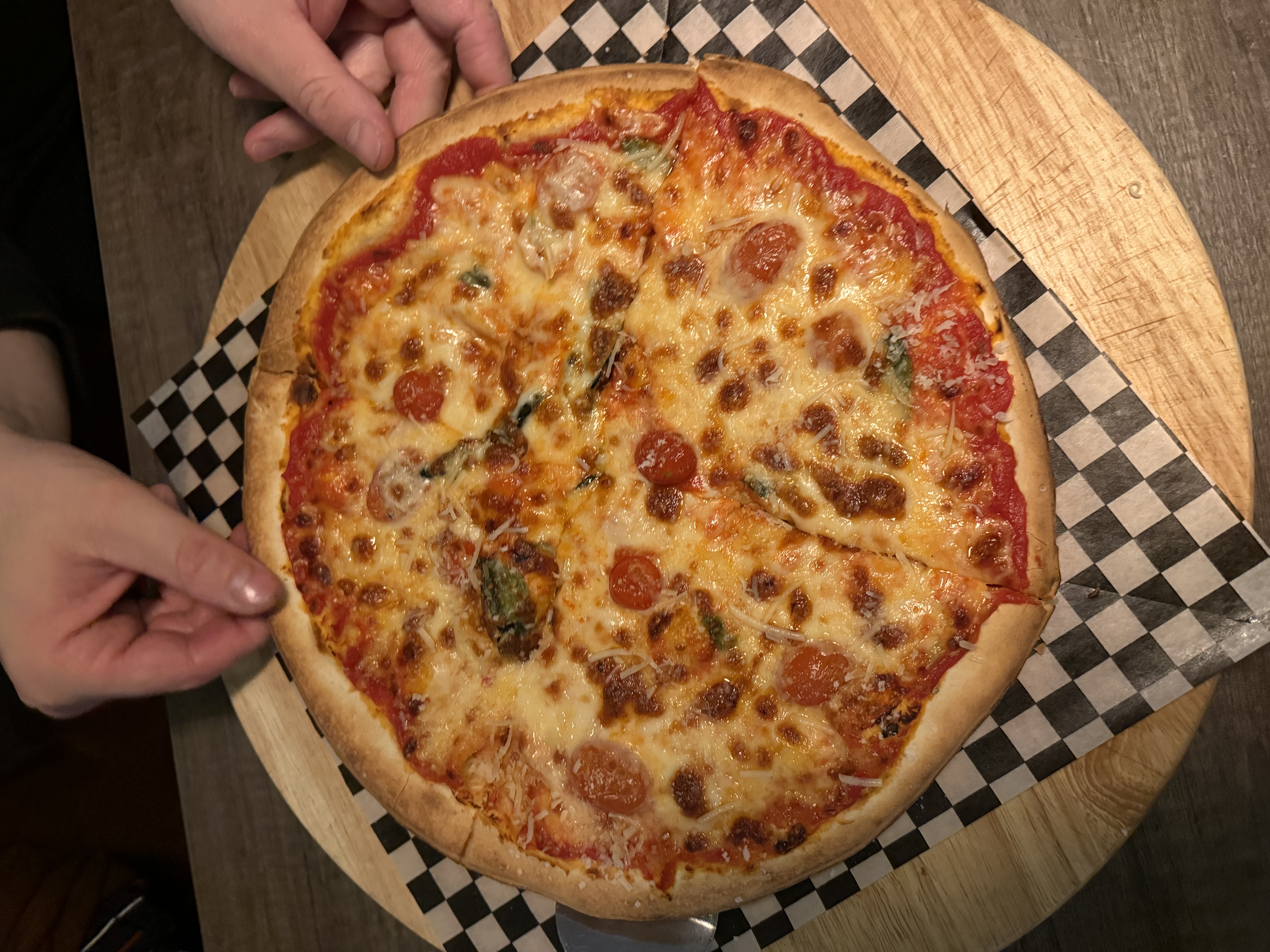 HAWAIIAN Pizza