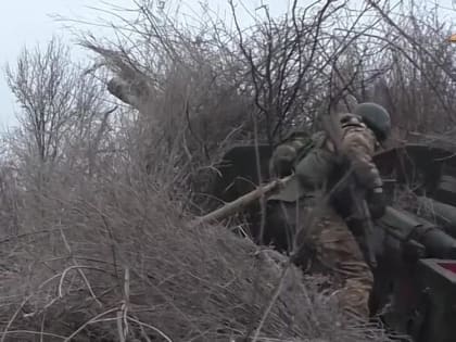 Артиллеристы 132 бригады точным выстрелом поразили укрытие ВСУ