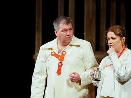 Актеры Донецкой муздрамы Владимир Швец и Мария Марченко получили две премии на фестивале в Тамбове