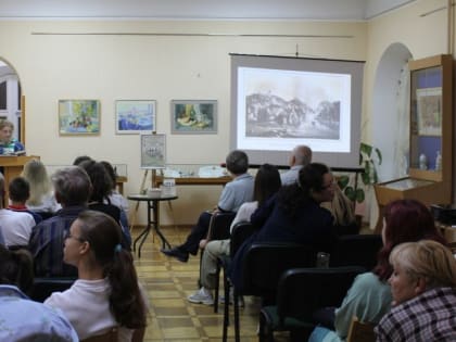 В Крымском этнографическом музее презентована книга «Балаклавский греческий батальон. Исторические хроники»