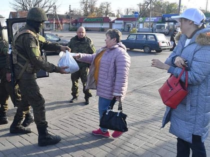 Для жителей новых регионов РФ собрали 12 тыс. т гумпомощи в 2022 году