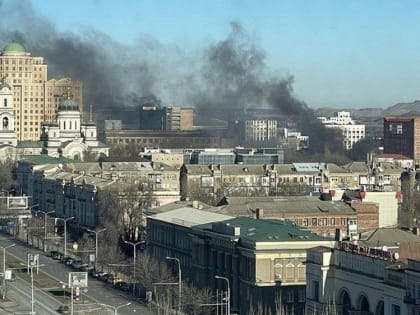 В Донецке сработала система ПВО, в городе наблюдается задымление