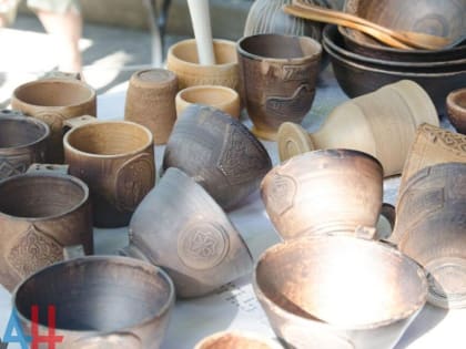 В ДНР будут развивать производство товаров из местных полезных ископаемых, в том числе глин — Ежиков