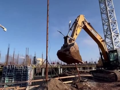 В Донецке продолжается строительство перинатального центра