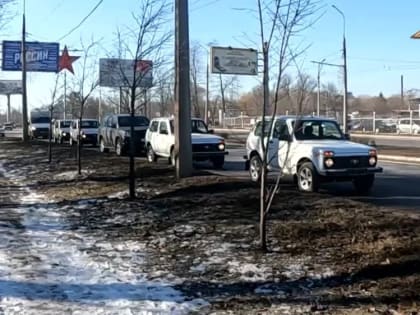 «Время покажет» совместно с "Народным фронтом" доставили в 5 бригаду технику, закупленную в рамках целевого сб