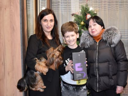 Ирина Кутенко поздравила Матвея из Донецка в рамках акции «Елка желаний»