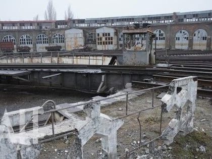 Огнем ВСУ в Иловайске повреждены админздания, поворотный круг и железнодорожные вагоны
