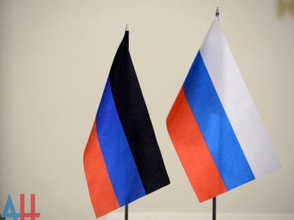 Донецкая муздрама подписала соглашение с Сургутом, ДРКМ — с Национальным музеем Калмыкии