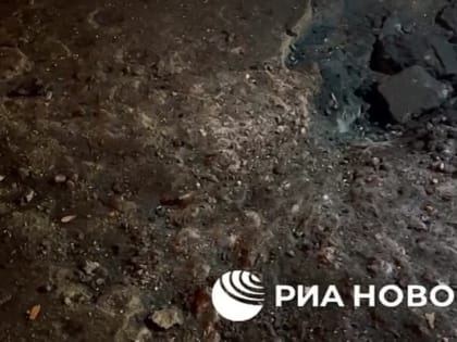 Еще последствия обстрела Ворошиловского района Донецка