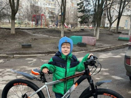 Донецкое управление Ростехнадзора приняло участие во Всероссийской благотворительной акции «Ёлка желаний»