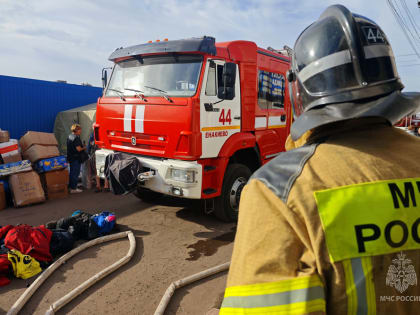 Пожар на центральном рынке Енакиево